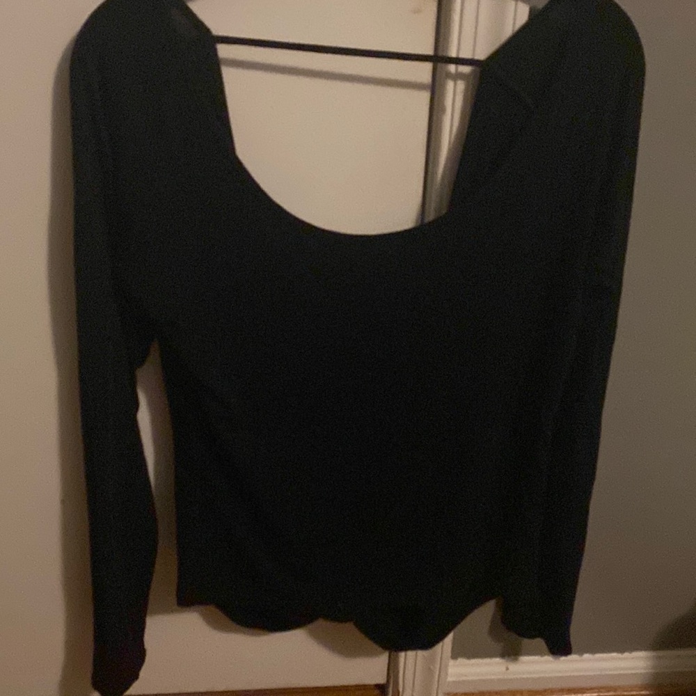Zyia Namaste Black top Size S